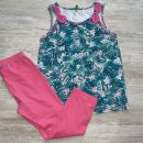Benetton majčka vel.M(130 cm),legice vel.128-9 €