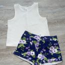 Benetton kratke hlače vel.130,majčka vel.134-9,50 €