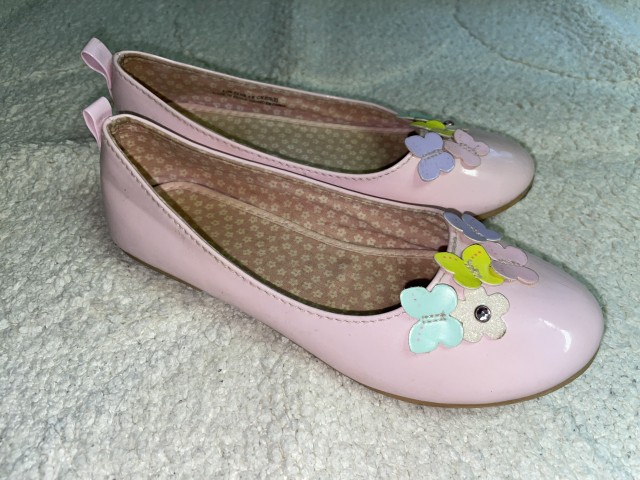 Balerinke št.33-10 €