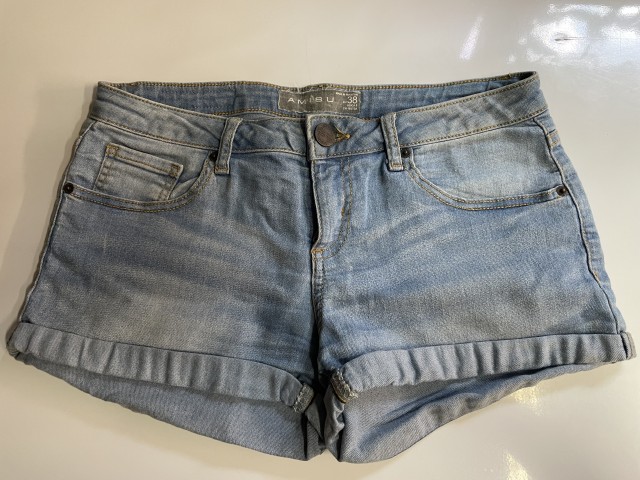 Amisu jeans kratke hlače vel.38-10 €