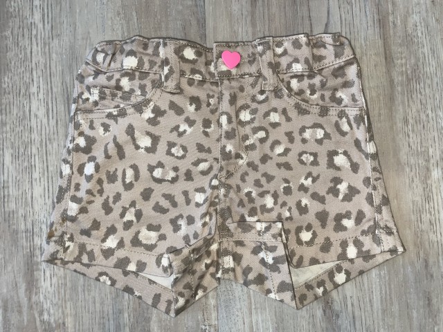 H&M kratke hlače vel.92-5,50 €