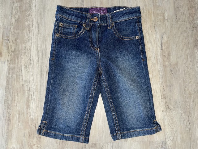 S oliver hlače vel.104-6 €