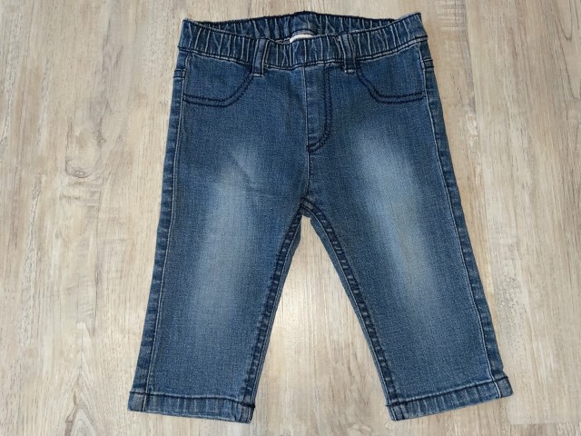 Blueseven kids hlače vel.98-4,50 €