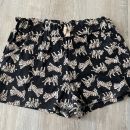 H&M kratke hlače vel.110-116-5,50 €