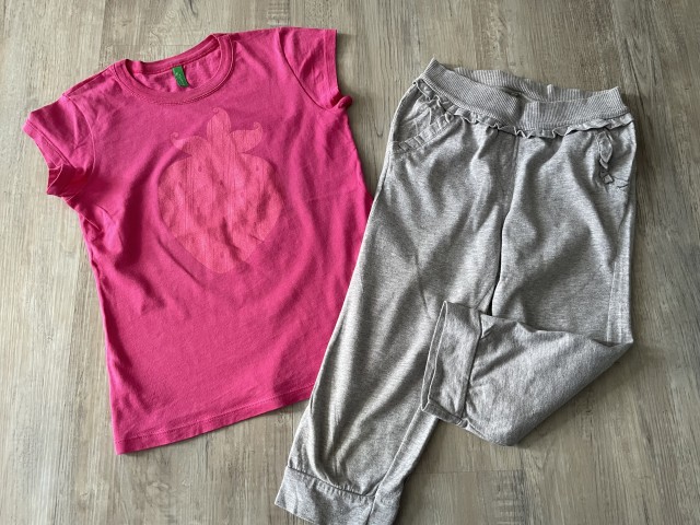 Benetton majčka in 3-4 hlače vel.120-12 €