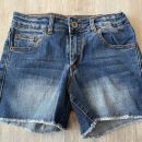Zara jean kratle hlače vel.128-6 €