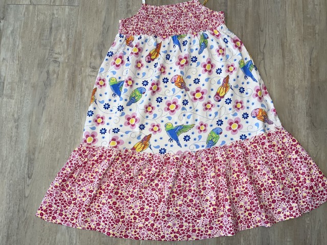 Obleka vel.134-140-5 €