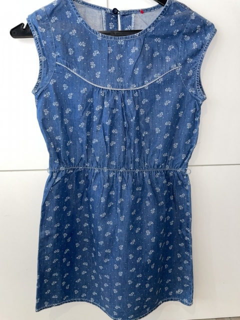 S oliver obleka vel.140-9 €