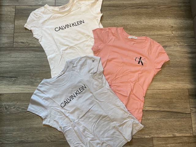 Calvin Klein majčke kr.rokav vel.12 let-10 €-kom