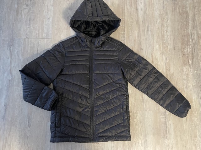 Jack&Jones prehodna bunda vel.152-25 € - foto