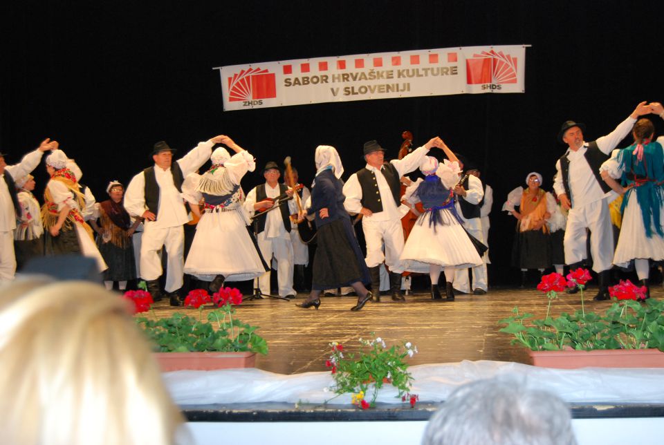 1. Sabor Hrvatske kulture Lendava 2012 - foto povečava