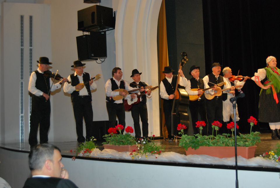 1. Sabor Hrvatske kulture Lendava 2012 - foto povečava