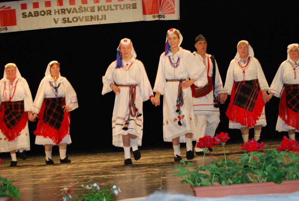 1. Sabor Hrvatske kulture Lendava 2012 - foto povečava