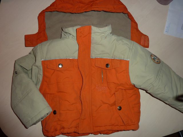 Zimska jakna s snemljivo kapuco 104