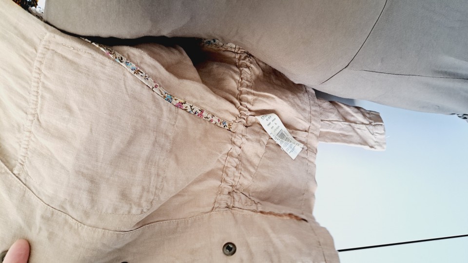 Mango lanena jakna št. L 10 EUR