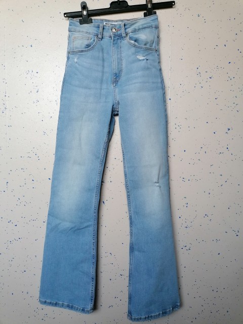 3x dekliške jeans na trapez 32-xxs 10€ - foto