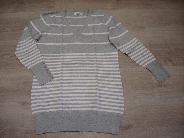 Daljši pulover XL....4€
