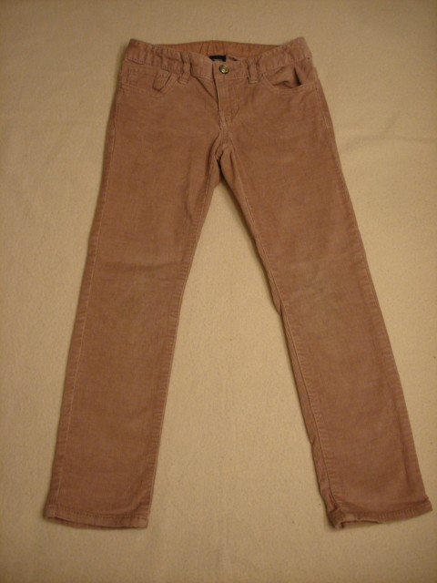 Gap žametne hlače 116-122...5€