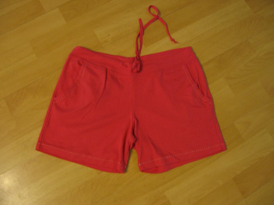 kratke hlače št. L-XL,..2,5€