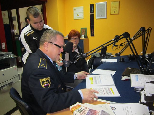Radio Romic - DZZP in Policija o petardah