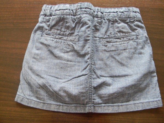 *jeans krilo h&m št. 122 ( mehki jeans, notranja regulacija pasu)