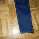 *skinny kavbojke št.122 - 3,5 eur