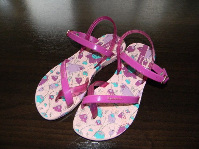 * ipanema št. 32 - 12 eur
