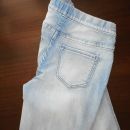 kavbojkice h&m št.128 - 5 eur (model legic)