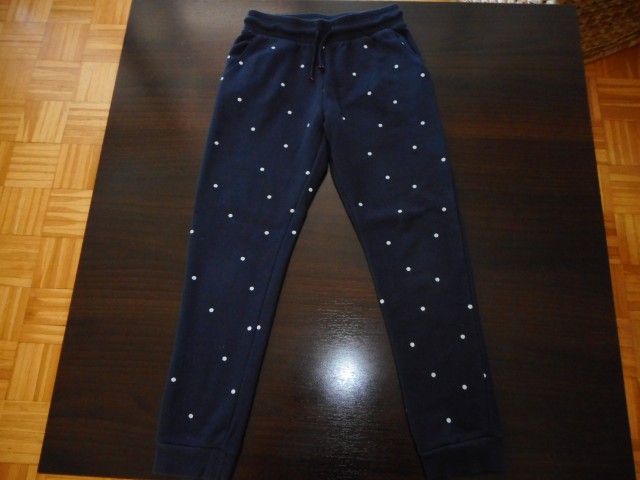 Trenerka h&m št. 128 - 4 eur