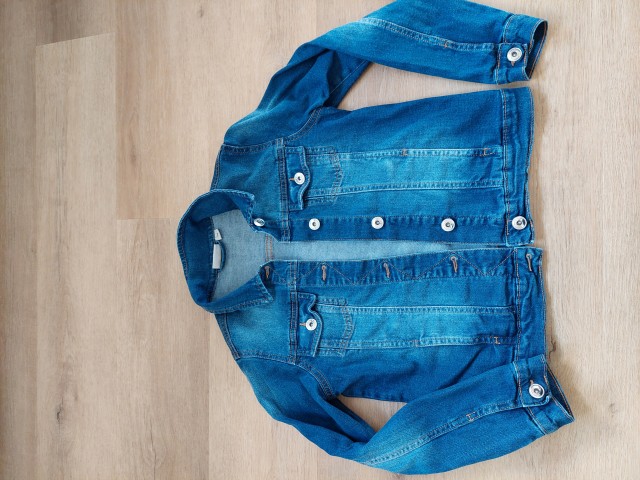 *jeans jakna št. 146