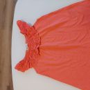 *majčka H&M št. 122-128 (nosljiva kot št. 134-140)