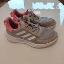 *Adidas št. 36