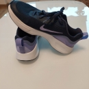 *Nike št. 36