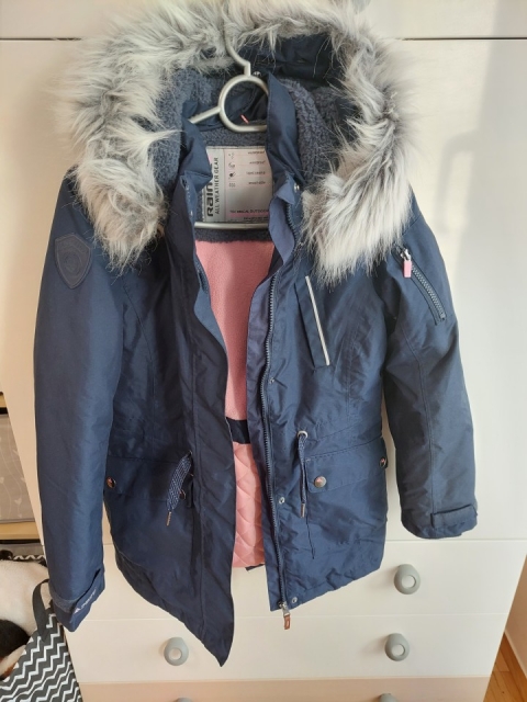 Daljša bunda C@A št. 152