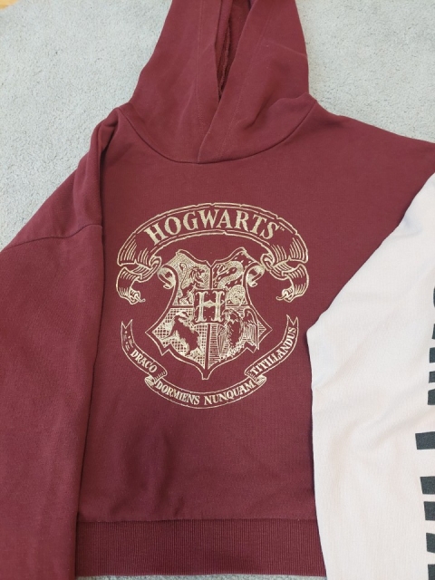 *kapucar H&M št.134-140 *Harry Potter - 3 eur