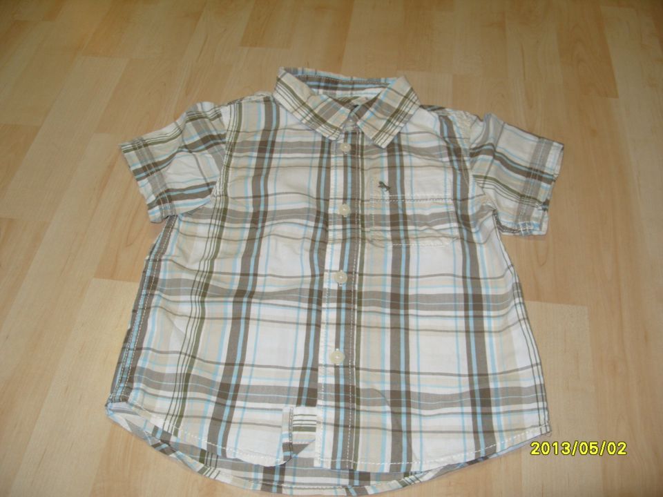 Srajca s kratkimi rokavi št.98 4,5 eur