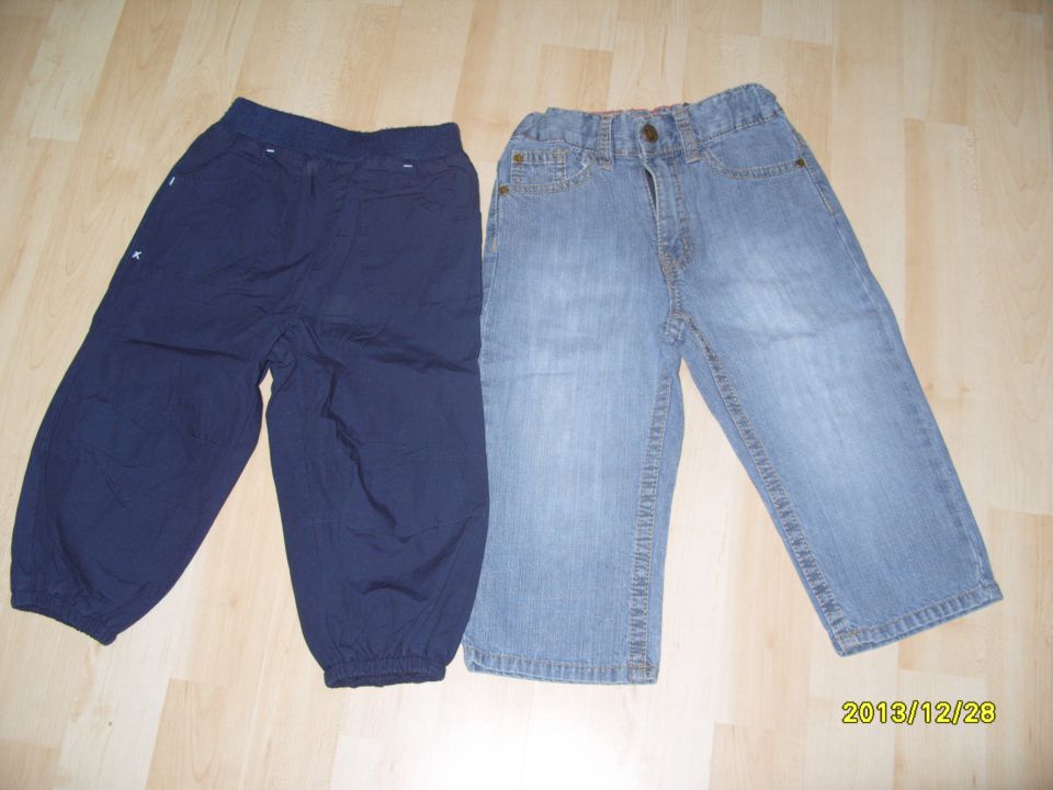 Hlače št.86 8eur (oboje skupaj)