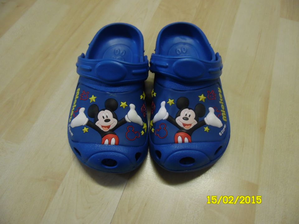 neoriginalni crocs št.30/31 4,5eur