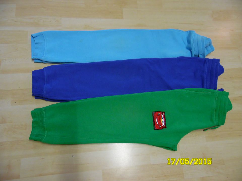 sp.del trenerke H&M št.128 13eur