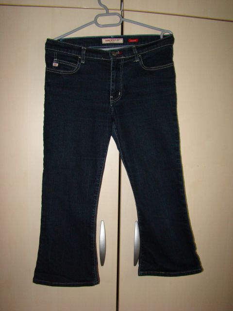 Jeans 3/4 temno modre