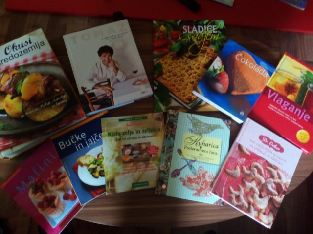 Komplet 10knjig/kuharic 50€ s pptjem - foto
