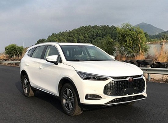 Resultado de imagem para 2018 BYD Tang PHEV white