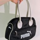 Manjša torbica znamke Puma