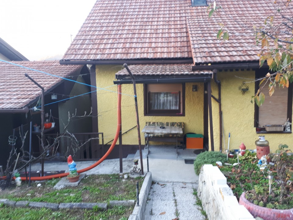 Prodam hišo v Trbovljah - foto povečava