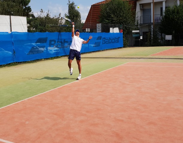 Tenis odrasli - foto