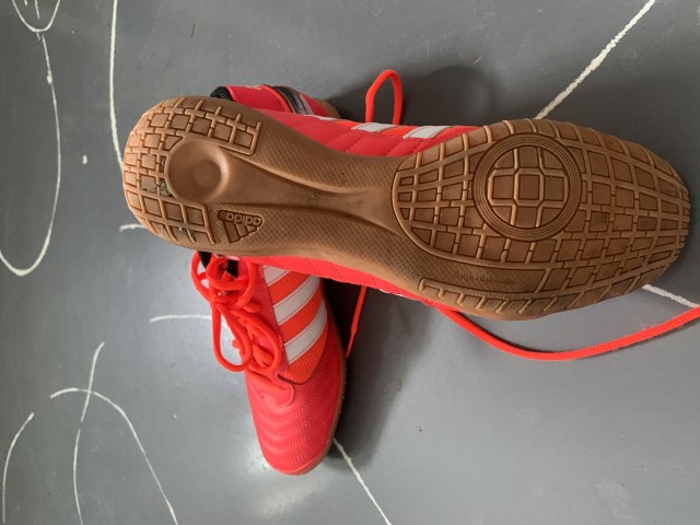 Adidas 30 evrov z ptt št 42 - foto