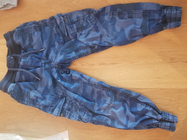 Gap lahke hlacke xs 4-5