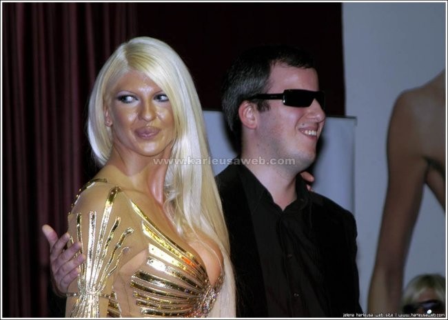 Jelena Karleusa - foto povečava