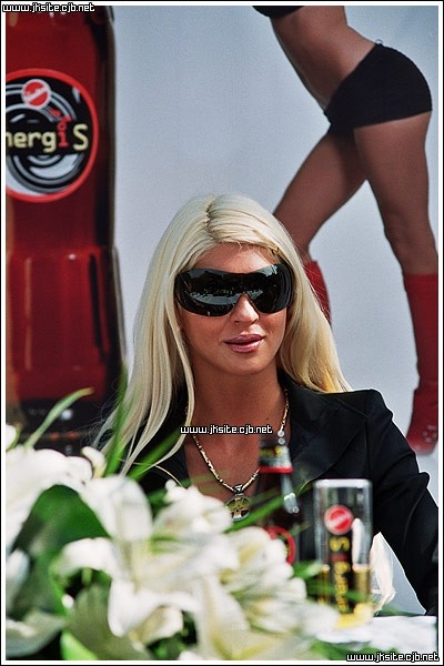 Jelena Karleusa - foto povečava