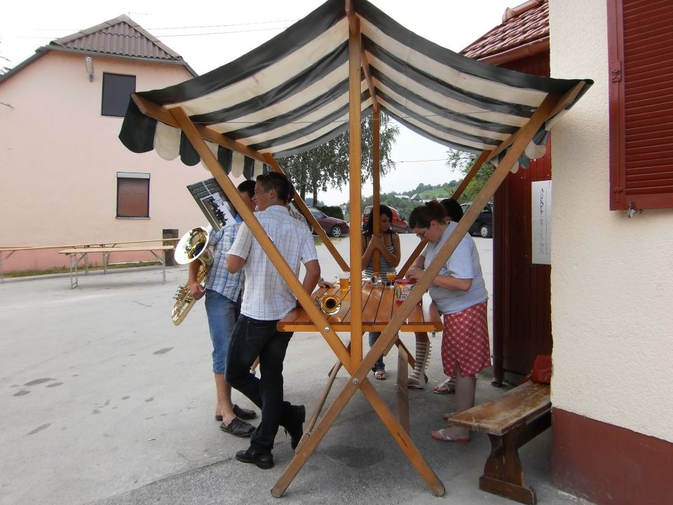 ŽEGNANJE KONJEV   SVETI ŠTEFAN  2010 - foto povečava